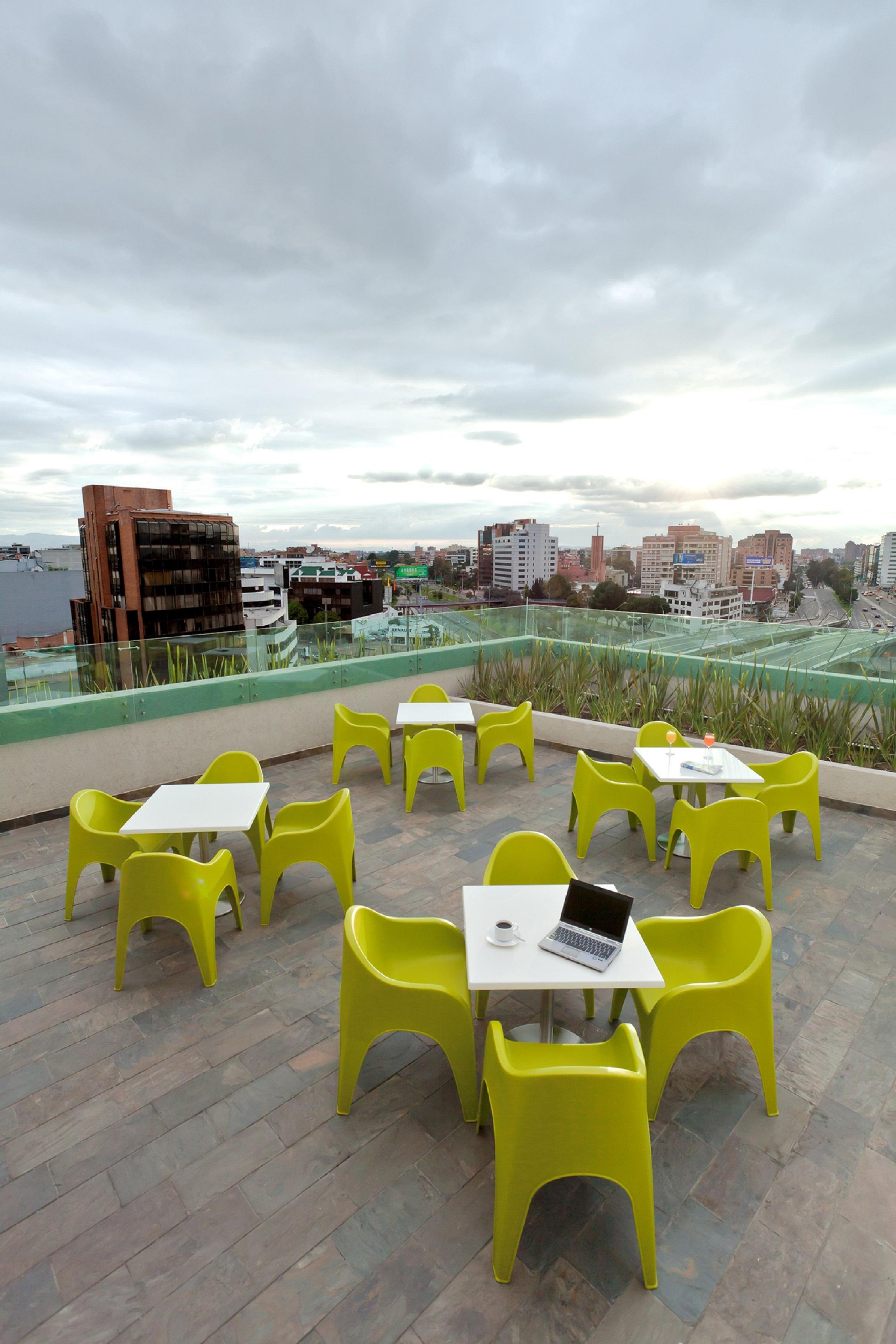 Hotel Estelar Calle 100 Bogota Restoran gambar